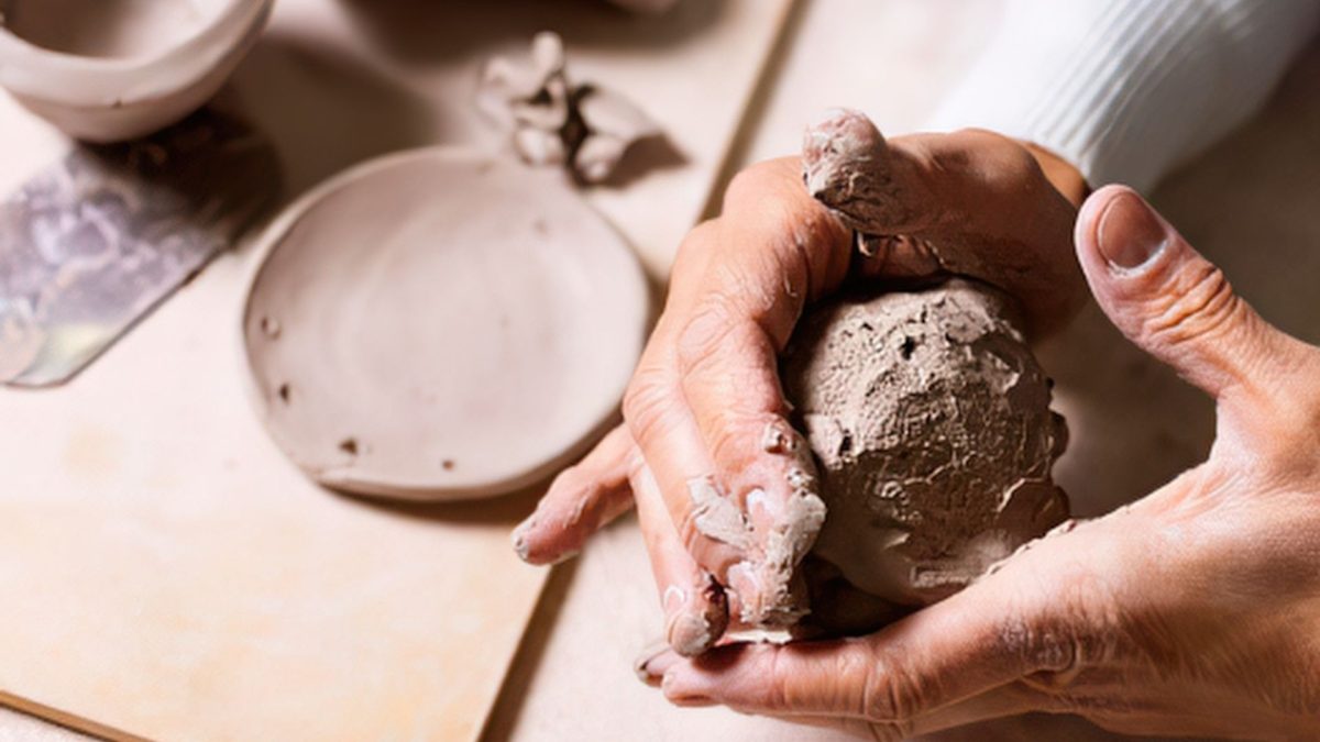 Hand Building: Berry Bowls
