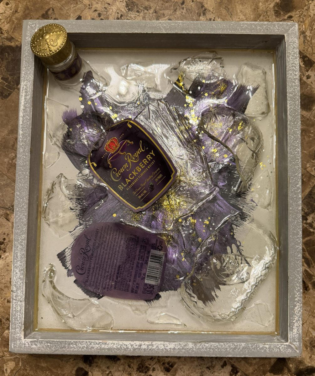 661 Crown Blackberry Broken Bottle Art